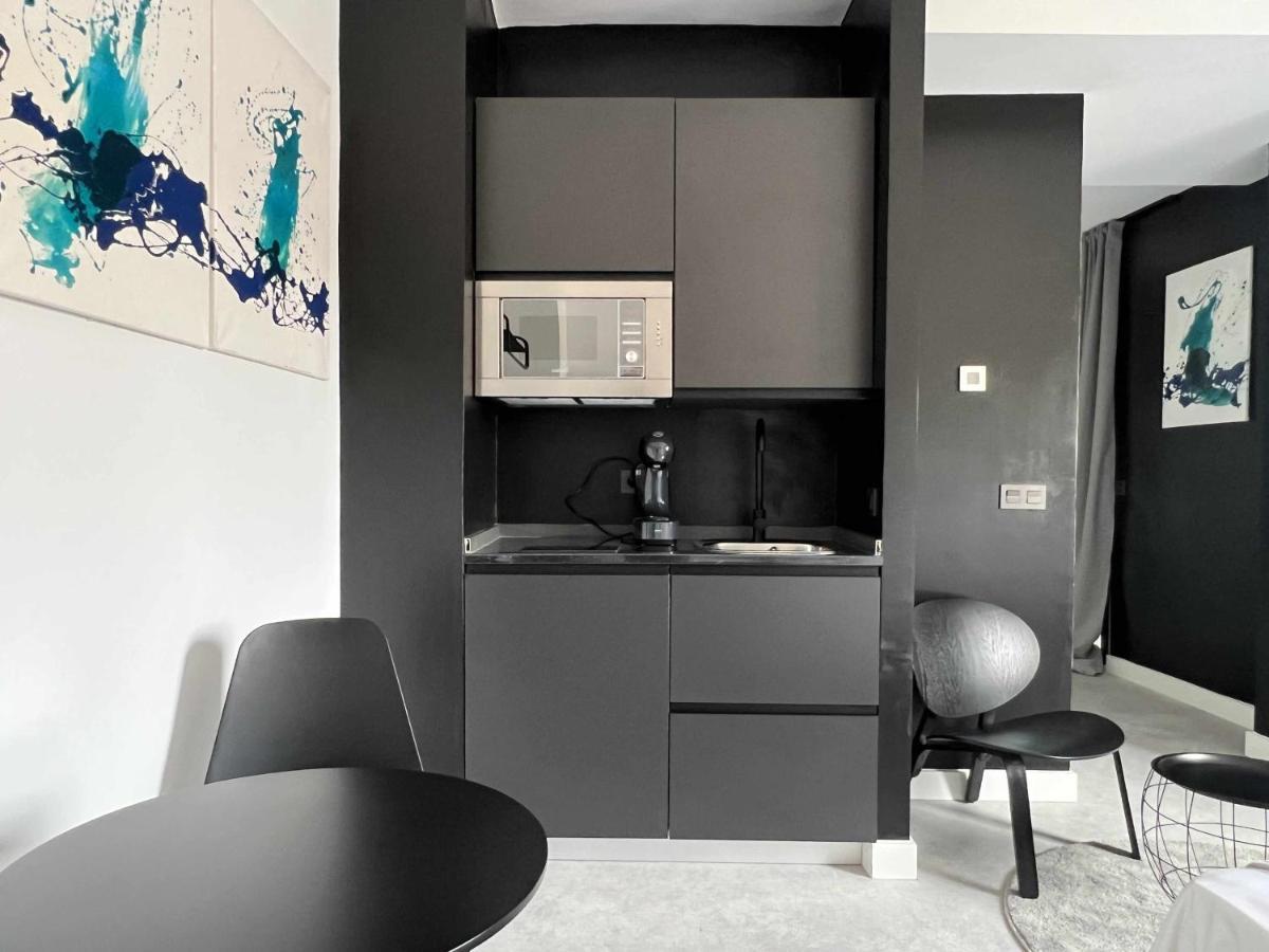 Fiesta Cama Individual Modern & Luxury Apartment Malaga Exterior photo